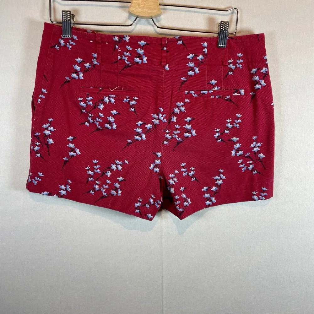 Ann Taylor LOFT Women's Red Floral‎ Print Shorts Casual Summer Vacation - Size 8